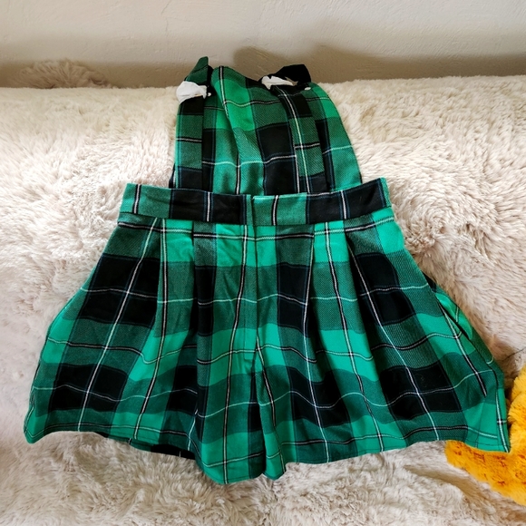 NWT  Collectif London Skort Romper, Size XXS UK 6. - Picture 2 of 5